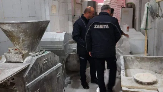 Gönen'de zabıta ekiplerinden denetleme