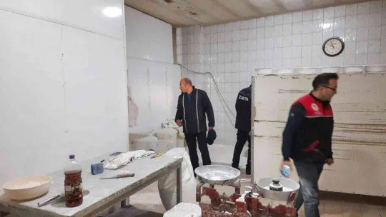 Gönen'de zabıta ekiplerinden denetleme