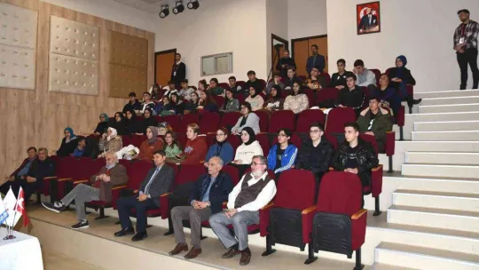 Gülsen Tuncer Ayçar, Altınovalılarla söyleşide buluştu