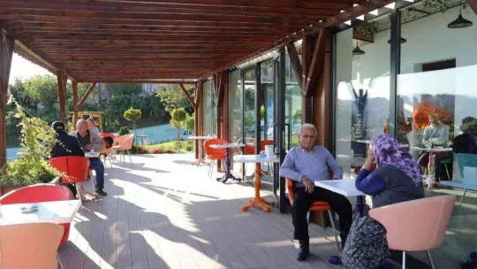 Gülümse Kafe'nin Malta şubesi hizmete başladı