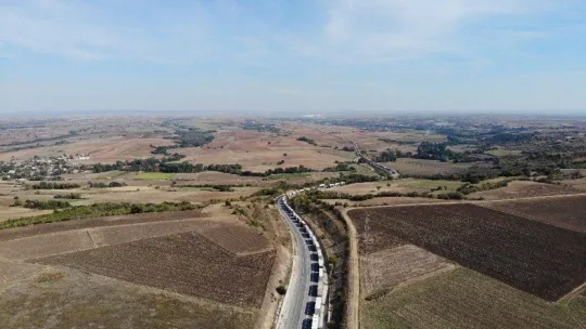 Günlerdir sınırda bekleyen tır şoförleri: 'İnsanlıktan çıktık, tuvaletimizi bile yapamıyoruz'
