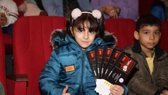 Gürsu'da 'Atığını getir, biletini al' uygulamasına yoğun ilgi