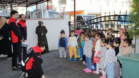 Gürsu'da deprem tatbikatı