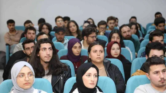 Gürsu'da gençler esnafa e-ticaret öğretecek