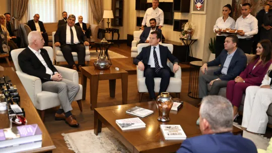 İstanbul Valisi Davut Gül'den Silivri Belediye Başkanlığına Ziyaret