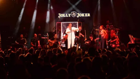 Hakan Altun Bursa'da gönüllere dokundu