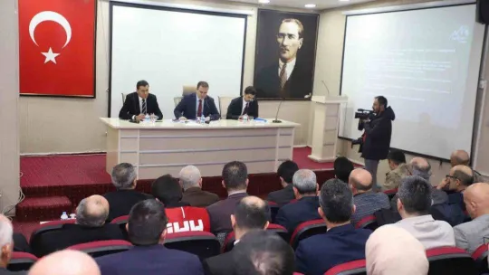 Hakkarili iş adamlarından deprem bölgesi için 3 milyon 700 bin TL destek