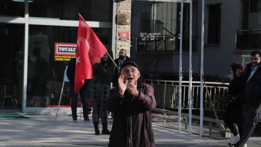 Harbiyeliler Ankara sokaklarında koştu