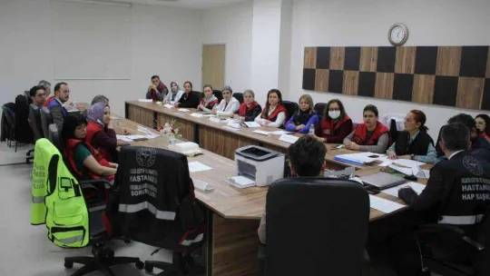 Hastane afet planları masa başı tatbikatı yapıldı