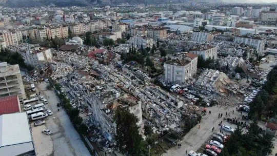 Hatay'da 600 Evler Sitesi yerle bir oldu