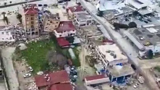 Hatay'da depremin ağır bilançosu havadan helikopterle görüntülendi