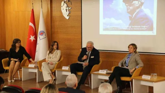 Havacılığın önde gelen isimleri Atılım Üniversitesinde bir araya geldi