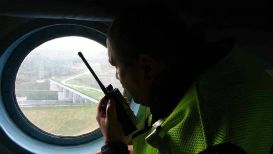 Havadan denetlenen Kuzey Marmara'da kurallara uymayan sürücülere göz açtırılmadı