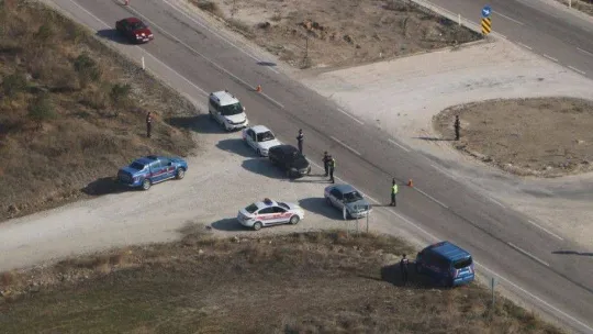 Havadan helikopter destekli trafik denetimi