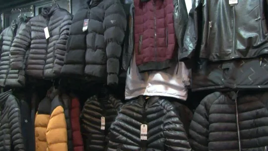 Havalar soğudu, bot ve mont satışları arttı