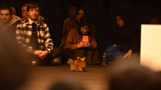 Hayati İnanç Balıkesirli gençlerle bir araya geldi