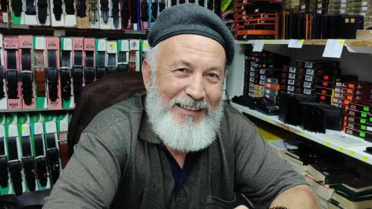 Hayır dua almak için 15 yıldır soğuk su dağıtıyor