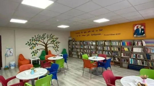 Hayırseverler okullara destek veriyor