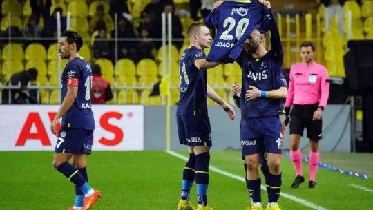 Hazırlık maçı: Fenerbahçe: 2 - Villarreal: 1