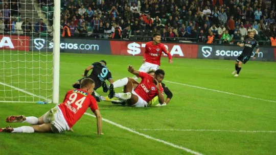 Hazırlık maçı: Trabzonspor:1 - Kasımpaşa:1