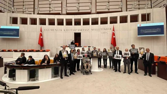 HDP milletvekillerinden TBMM'de eylem