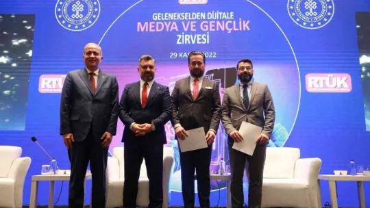 Her 10 gençten yaklaşık üçü dijital okuryazarlık seviyesinde