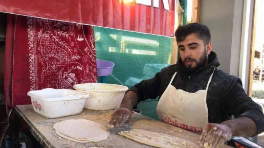 İçli köfteyi yedi, içinden çıkan altını kaptı