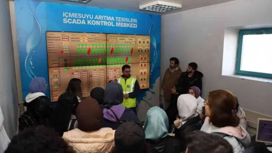 İçme suyundaki örnek çalışmalar üniversite öğrencilerinin dersine konu oldu