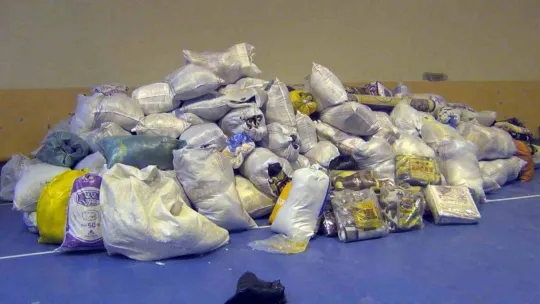 İhsaniye ilçe halkıda depreme kayıtsız kalmadı