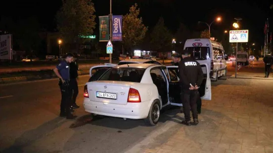 İki grup arasında silahlı kavga: 1 ölü, 3 yaralı