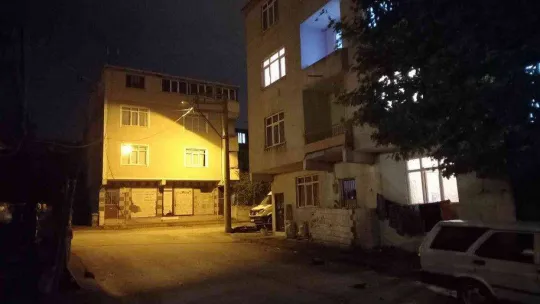 İkinci kattan şüpheli şekilde düşen genç tedavi altına alındı