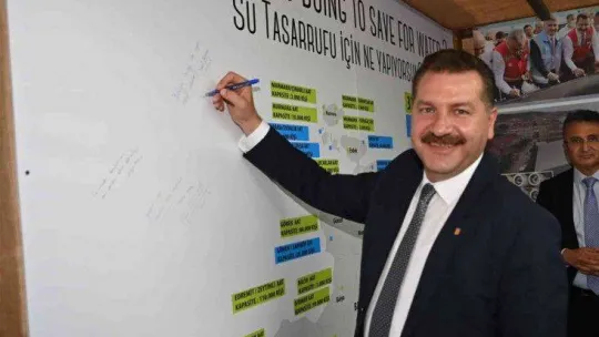 İlber Ortaylı, Balıkesir'de şehir ve insan ilişkisini anlattı