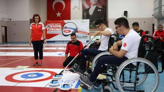 İlk kez düzenlenen Tekerlekli Sandalye Floor Curling turnuvasının şampiyonları belli oldu
