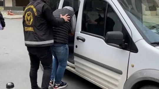 İstanbul'da motosiklet hırsızlığı operasyonu: 14 motosiklet bulundu, 7 şüpheli yakalandı