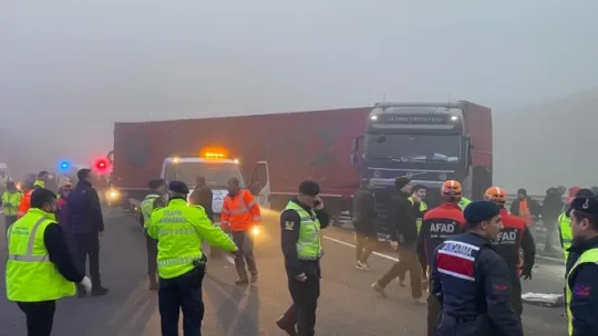 Kuzey Marmara Otoyolu'nda feci kaza: 11 ölü, 57 yaralı