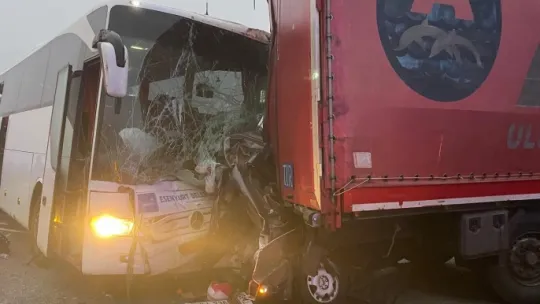 Kuzey Marmara Otoyolu'nda feci kaza: 11 ölü, 57 yaralı