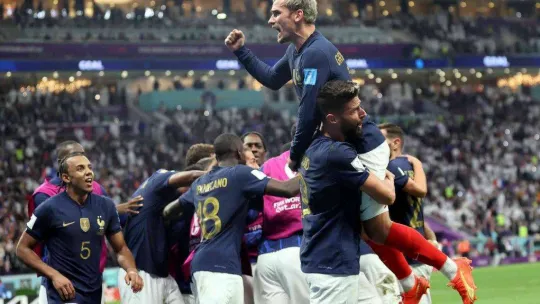 İngiltere'yi deviren Fransa yarı finalde