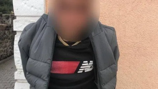 İran sınırından Türkiye'ye giren 2 teröristten biri canlı olarak ele geçirildi