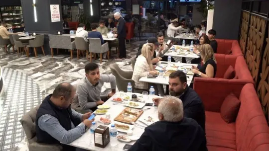 İş adamı Elaldı, 'İşsizlik yok, iş beğenmemezlik var, eleman bulamıyoruz'