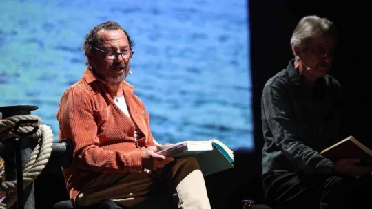 İş Sanat'ın dinletileri Ümit Yaşar Oğuzcan şiirleri ile başladı