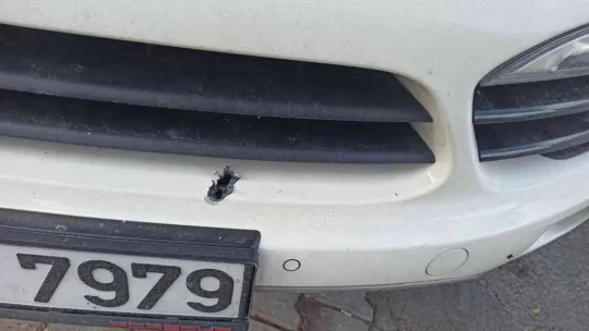 İş yerine kurşun yağdırdılar