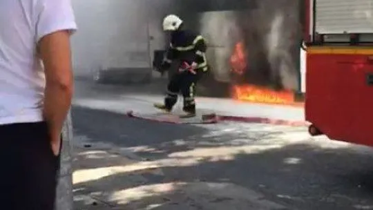 İşçi servisi alev alev yandı