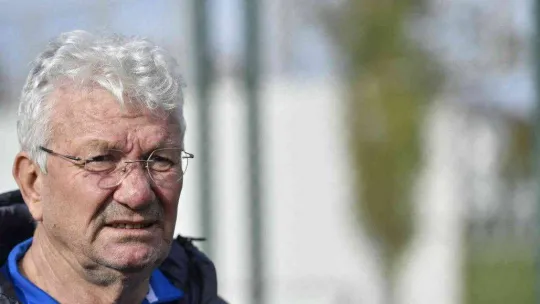 İsmail Ertekin: 'Hakemler bütün hataları bize yapıyor''