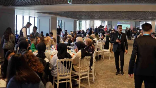 İsmail Turgut Öksüz: 'Trabzonspor koltuğuna oturup, devlete kafa tutmayacaksın'