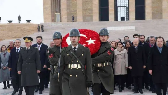 İsmet İnönü vefatının 49. yılında mezarı başında anıldı