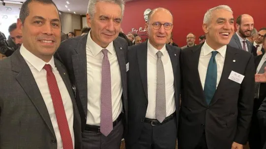 İSO'da Erdal Bahçıvan yeniden başkan seçildi