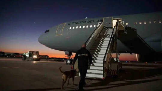 İspanya'dan Türkiye'ye 2 gemi ve 2 uçak dolusu yardım