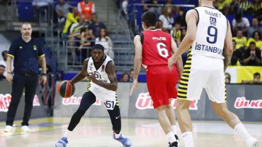 Istanball Cup: Fenerbahçe Beko: 79 - Olympiacos: 93