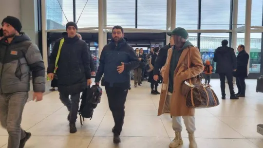 İstanbul'a dönüş yapan depremzedeler yaşadıklarını anlattı