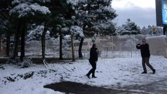 İstanbul'a kar yağdı, Aydos Tepesi beyaza büründü